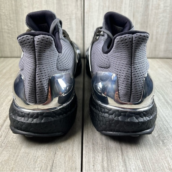 NEW Adidas UltraBoost 1.0 DNA Silver Metallic Running Sneaker EG8103 Men Size 18 - Picture 7 of 10